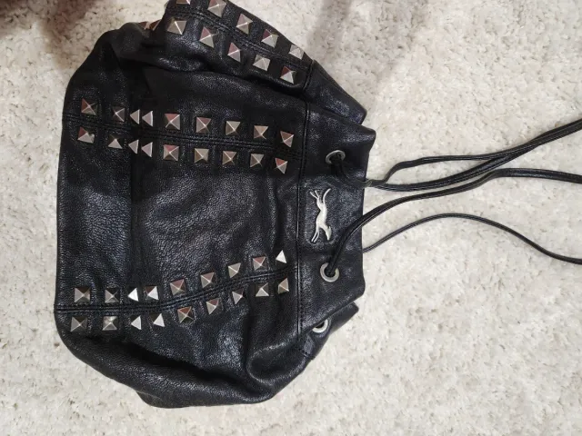 Bolso Bimba y Lola negro tachuelas