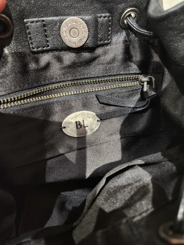 Bolso Bimba y Lola negro tachuelas