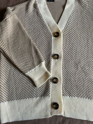 The Lulú Cárdigan Oversize Crema Beige Talla Única