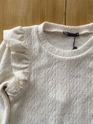 Jersey volantes Zara