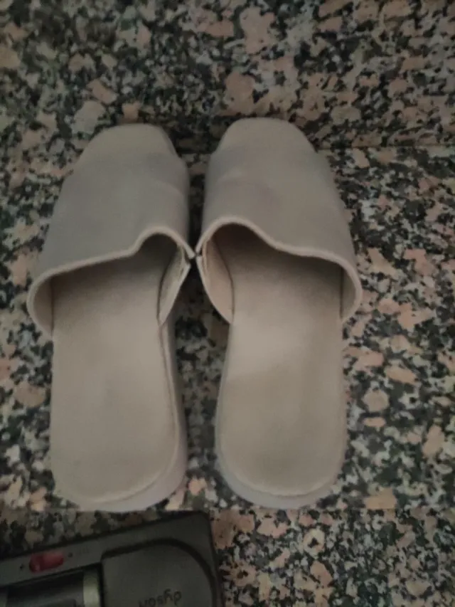 Zapatos Beige