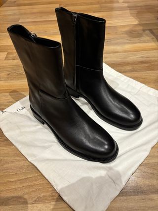 Botines Massimo Dutti Negros