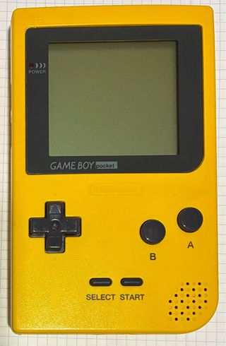 Game Boy Pocket Giallo