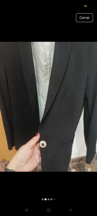 Blazers Zara y local negro y burdeos