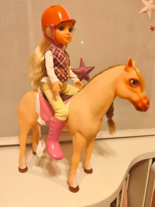 Nancy con caballo y accesorios