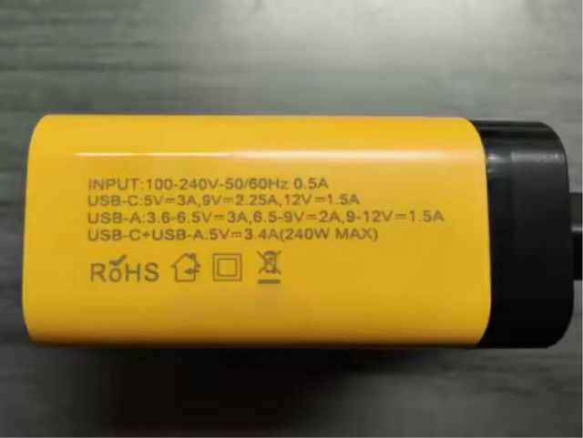 Cargador USB C 240W GaN Carga Rápida