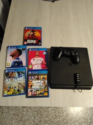 Consola PS4 + 5 Juegos
