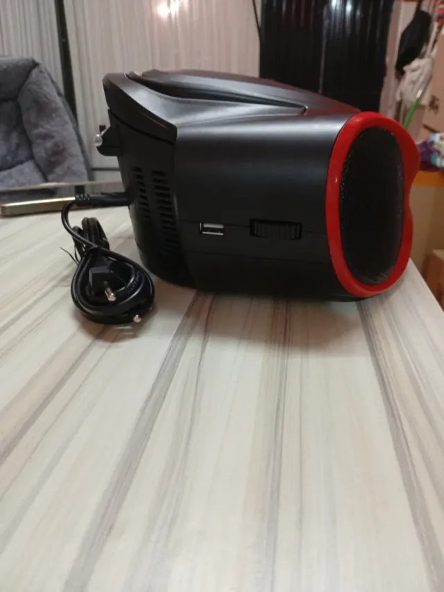 Reproductor CD Radio MP3 USB Portátil