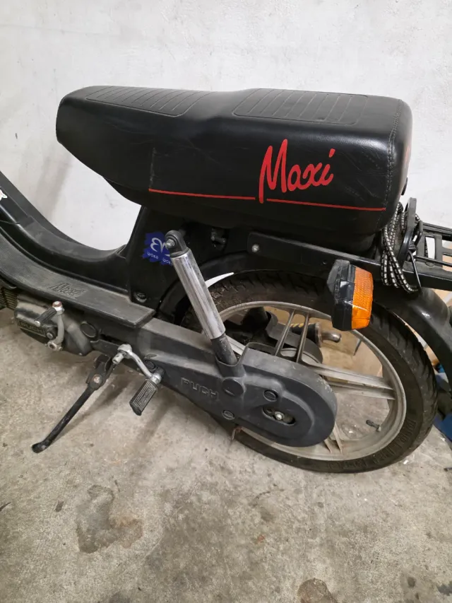 Moto Puch Maxi