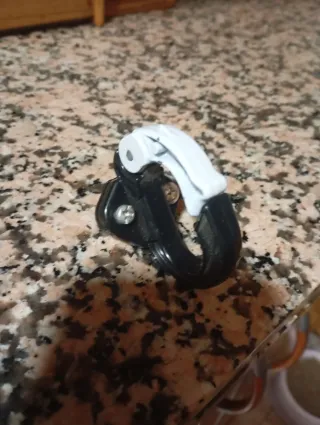 Gancho para patinete eléctrico