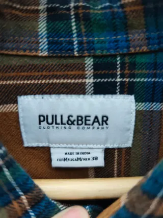 Camiseta cuadros Pull&Bear marrón y verde