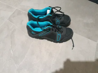 Zapatillas spinning mujer T41 negro/turquesa