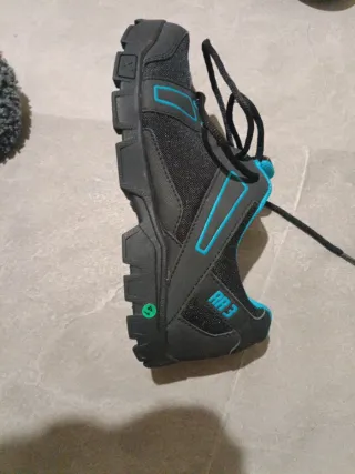 Zapatillas spinning mujer T41 negro/turquesa