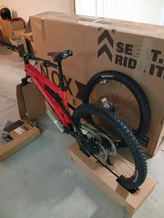 E-MTB NOX Helium Enduro 7.1 254watt tg M nuova