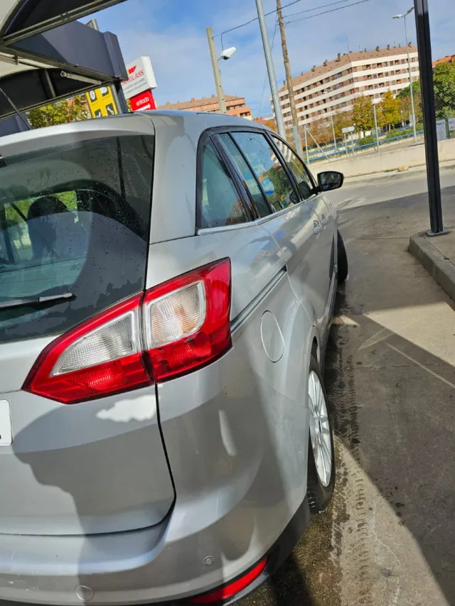 Ford Grand C-MAX 2013