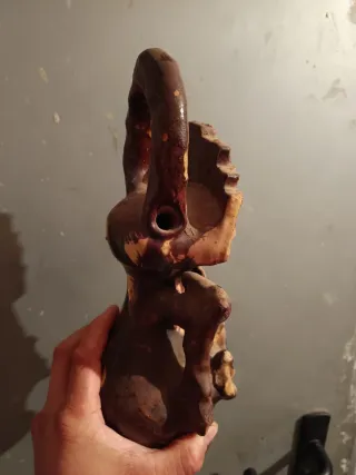 Antiguos botijos y jarra de Cuenca