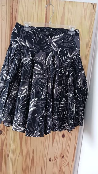 Falda Zara Estampada