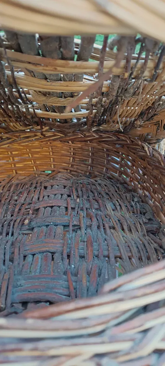 LOTE CESTAS ANTIGUAS MIMBRE