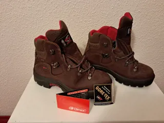 Botas de montaña Chiruca mujer Gore-Tex