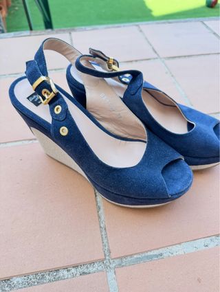 Sandalias cuña Roberto Botticelli Talla 38