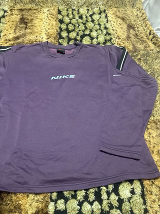 Sudadera Nike Morada