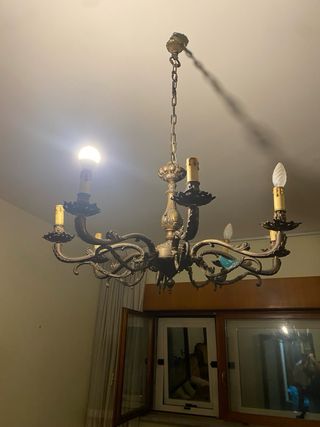 Lampadario antico in bronzo