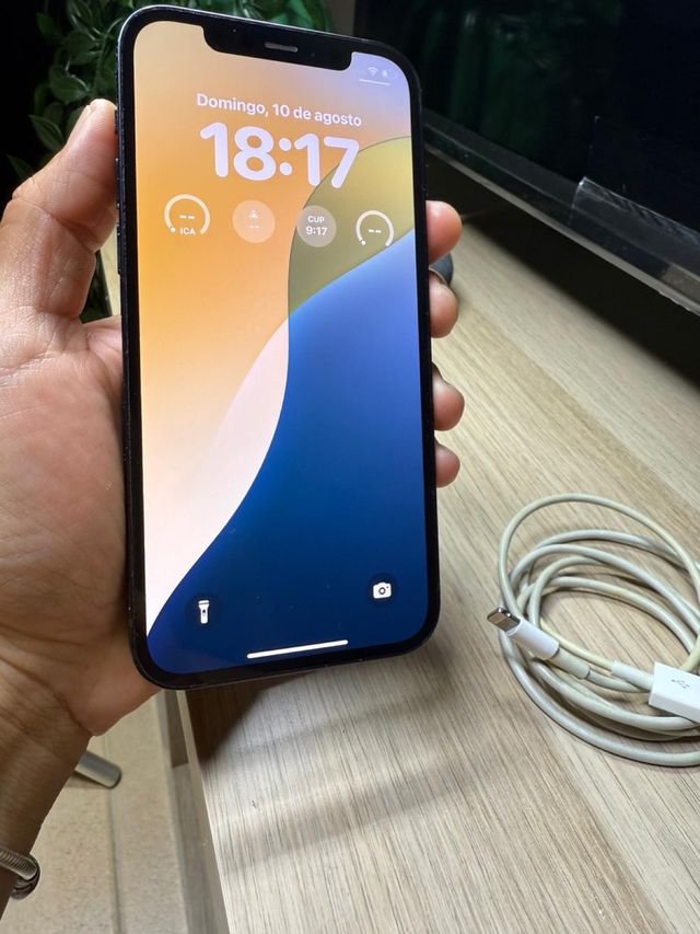 iPhone 12 64 GB Azul Marino