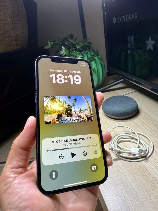 iPhone 12 64 GB Azul Marino