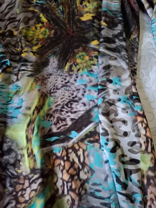 Vestidos de corte por la rodilla