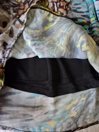 Vestidos de corte por la rodilla