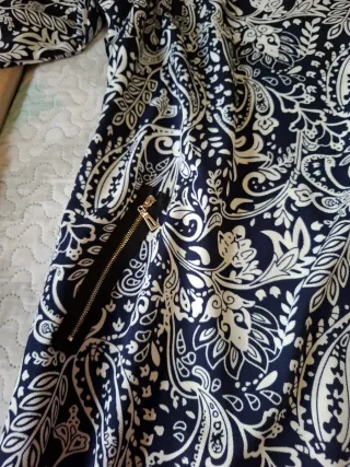 Vestidos de corte por la rodilla