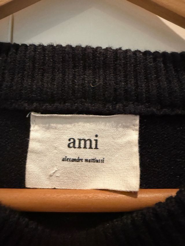 Maglione Ami Paris cuore rosso nero