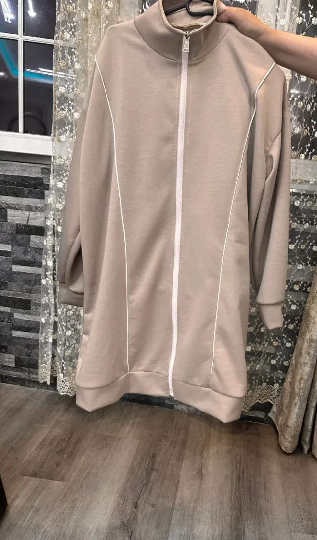 Chándal beige mujer talla única