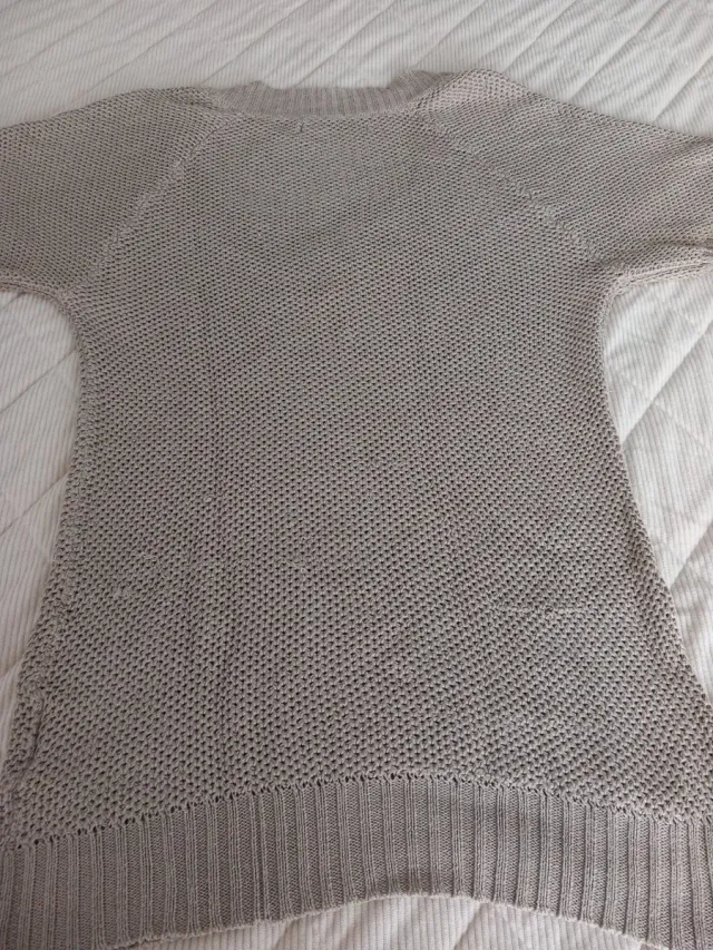 Jersey beige cuello pico manga corta