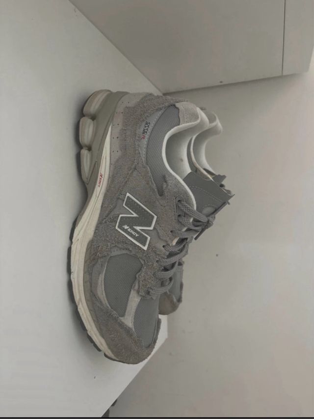 Scarpe New Balance 2002R Grigie