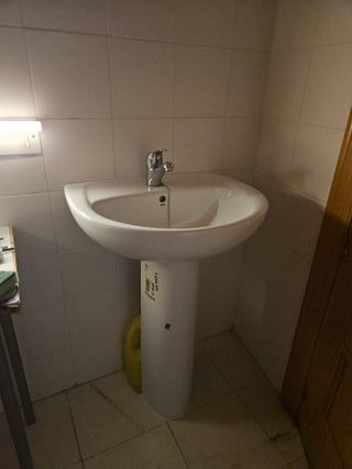 Lavabo Gala completo con grifo y desagüe