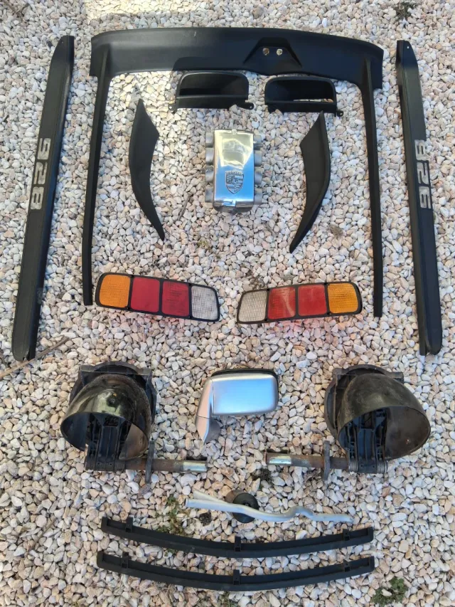 PORSCHE"928" MATERIAL Y RECAMBIO MUY BUSCADO !!!