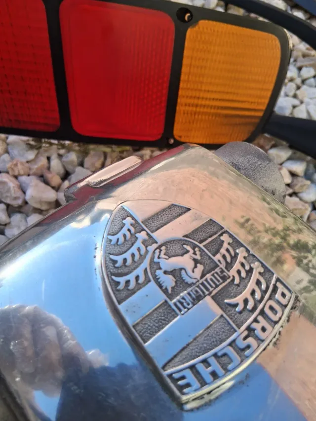 PORSCHE"928" MATERIAL Y RECAMBIO MUY BUSCADO !!!