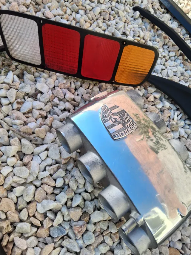 PORSCHE"928" MATERIAL Y RECAMBIO MUY BUSCADO !!!