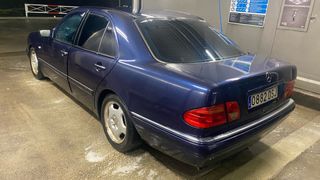 Mercedes-Benz Classe E (214) 1997