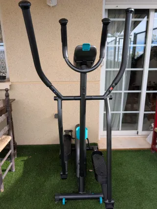 Elíptica negra y turquesa