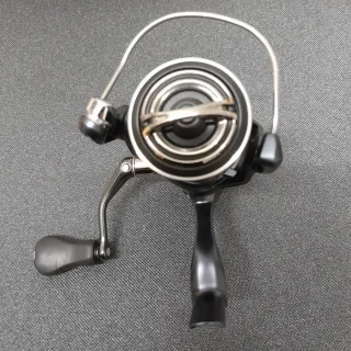 Carrete Shimano Miravel C2000S