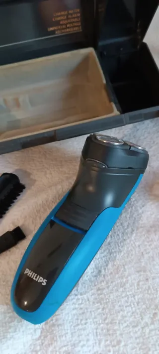 Máquina de afeitar Philips 950