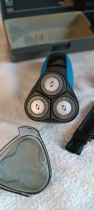 Máquina de afeitar Philips 950