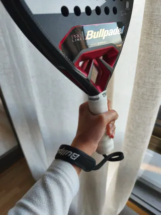 Pala Bullpadel Vertex 2 Comfort