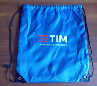 Cappellino con visiera Ducati Corse e zainetto TIM