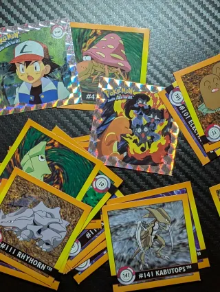 2 pacchetti Pokemon Stickers 1999 sigillati