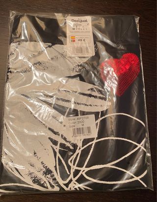 Falda Desigual Talla M Negra y Roja