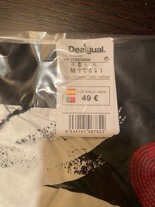 Falda Desigual Talla M Negra y Roja