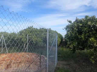 Vallas y cercas metálicas